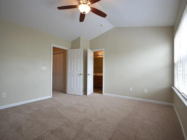 8026 River Watch Ln — Photo 22