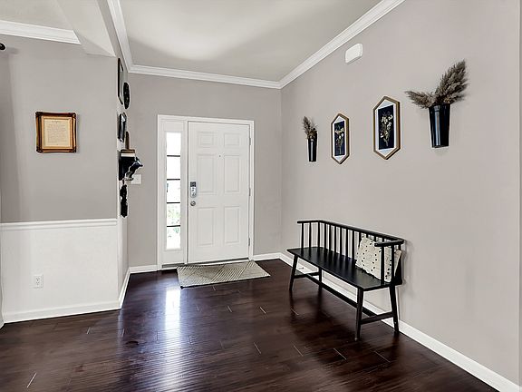 4th image of 6412 Silver Maple Way
