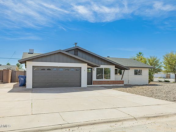 2nd image of 3 E ERIE Drive