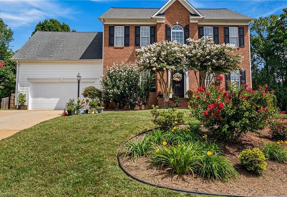 1st image of 3625 Oak Chase Dr