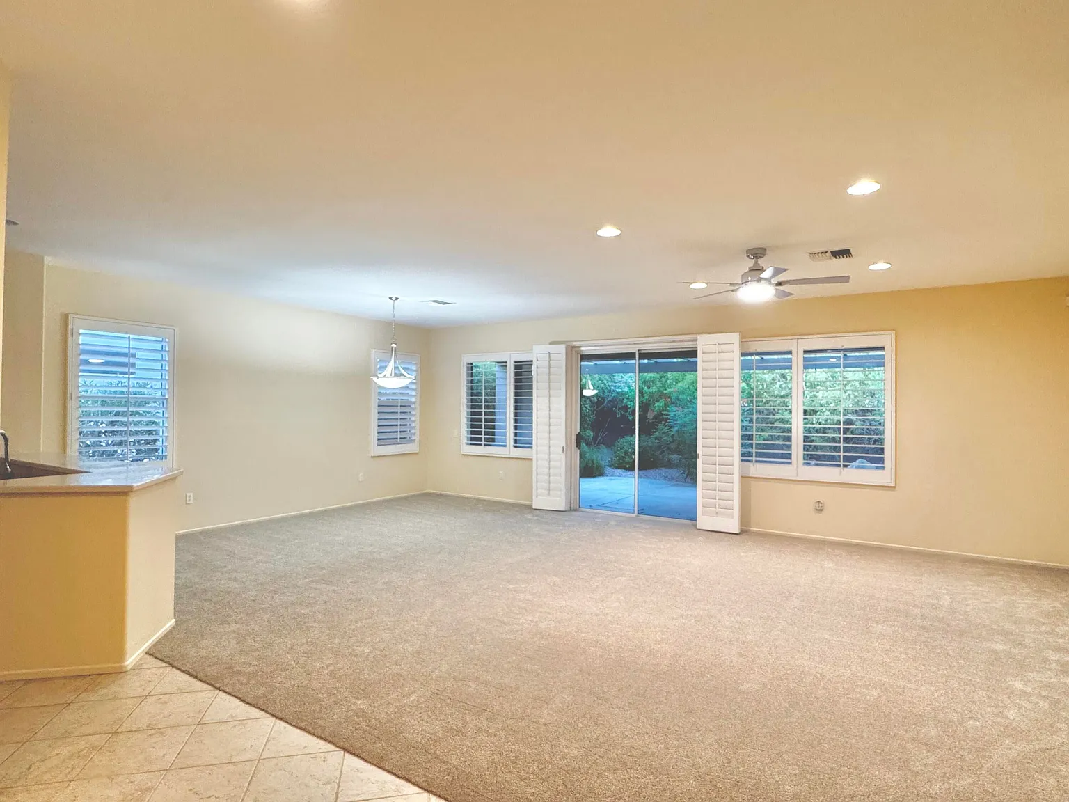 2 bed, 2102 sqft, $3,400 — Photo 3