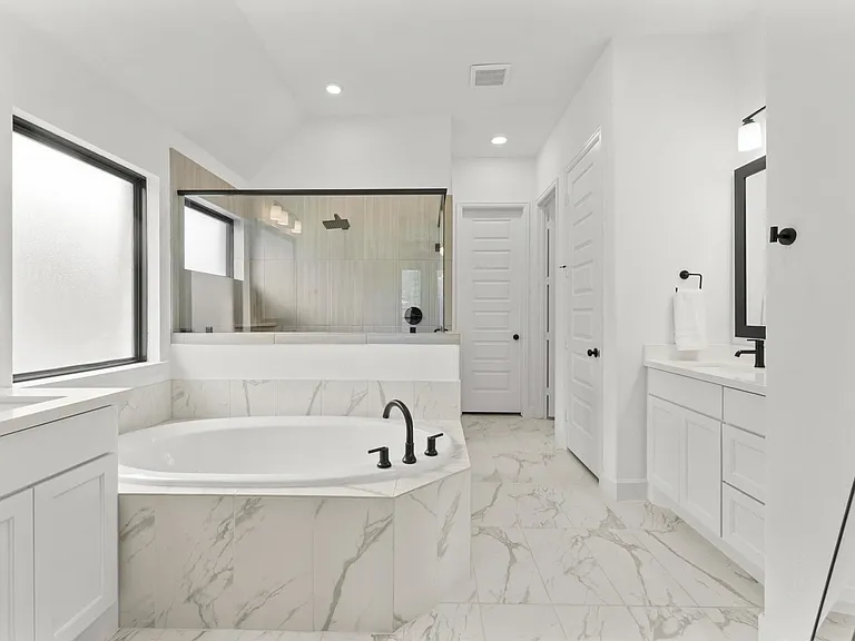 13022 Soaring Forest Dr — Photo 18