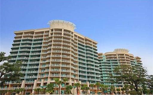 2nd image of 2228 Beach Dr APT 106