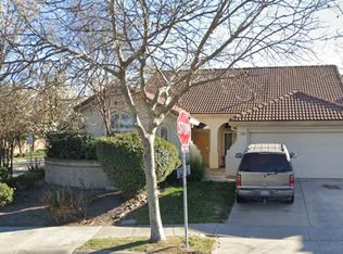 1906 N Bend Dr, Sacramento, CA 95835