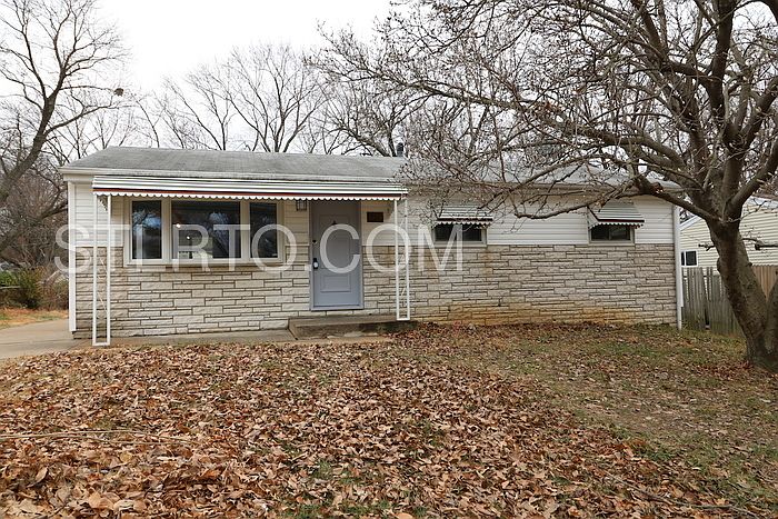 1st image of 1150 Penhurst Dr