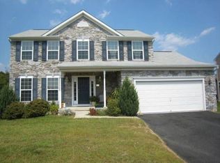 6 Sandy Cove Ct, Essex, MD 21221
