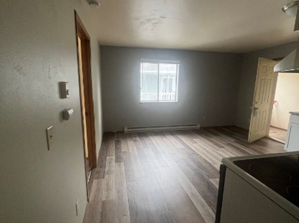 815 Woodland Ave #1