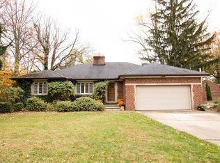 29809 Osborn Rd, Bay Village, OH 44140