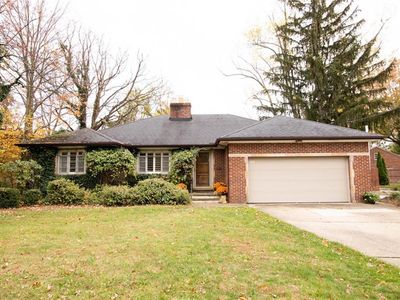 29809 Osborn Rd, Bay Village, OH, 44140