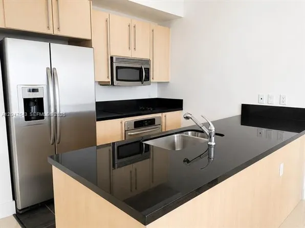 1111 SW 1st Ave APT 3124, Miami, FL 33130