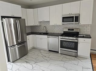 10 Wilkinson Ave FLOOR 1, Jersey City, NJ 07305