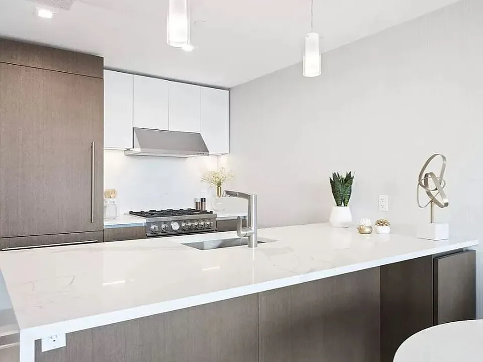 33-66 Farrington St #10J