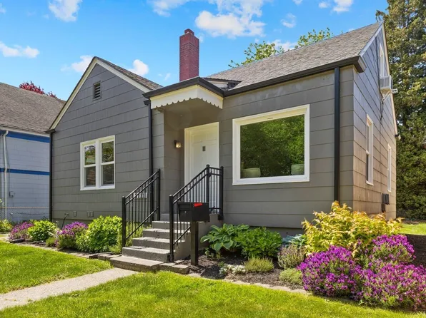 8111 10th Avenue S, Seattle, WA 98108