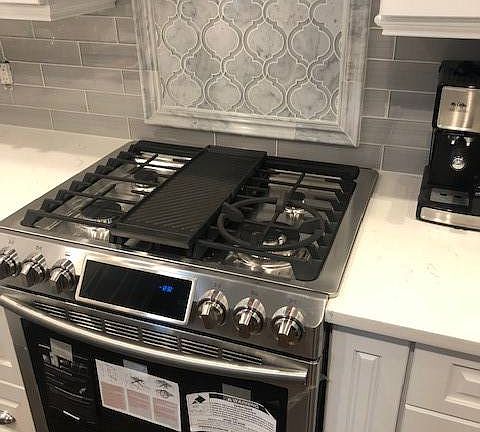 2nd image of 15 Belmont Ave Floor 1