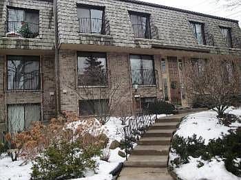1st image of 1718 Northfield Sq