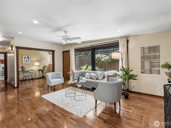 3222 NE 85th Street, Seattle, WA 98115