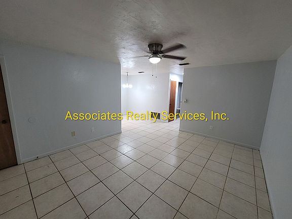5th image of 415 NE 42nd Pl #1042-01