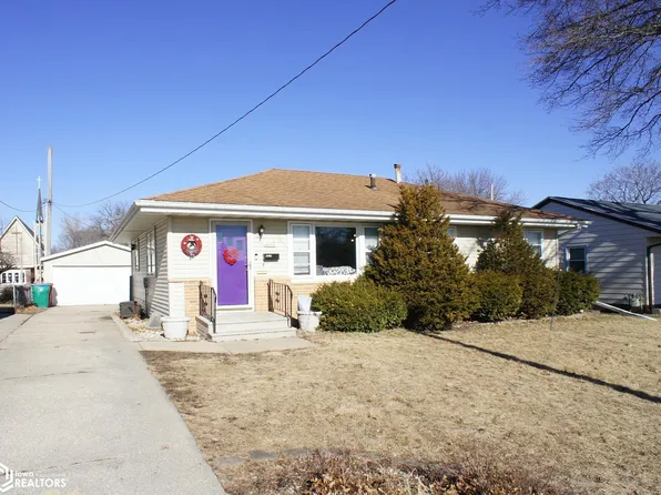 1217 Betsy Ln, Webster City, IA 50595
