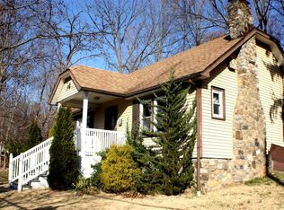 1151 Oregon Rd, Cortlandt Manor, NY 10567