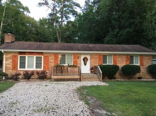 417 Fernwood Farms Rd, Chesapeake, VA 23320