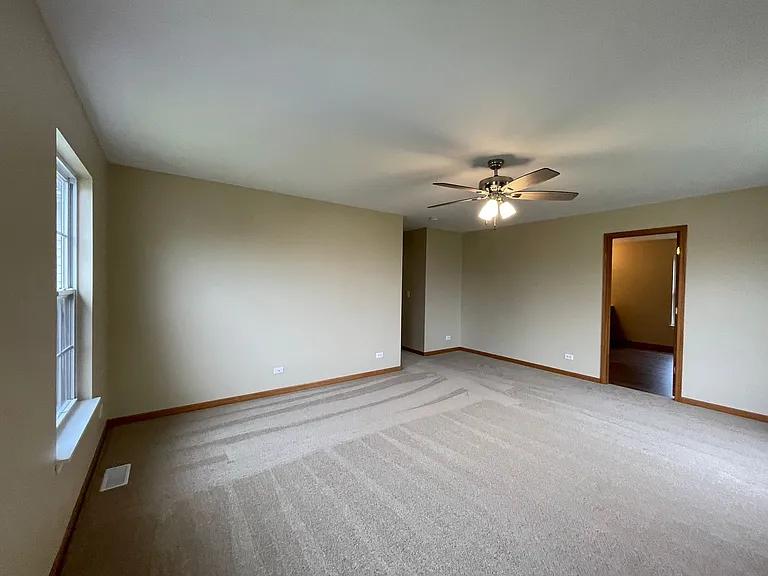 649 Linda Ct — Photo 18