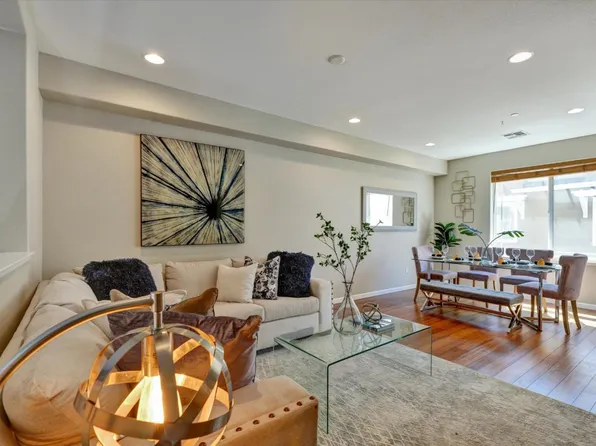 155 Sapphire Ln, Morgan Hill, CA 95037
