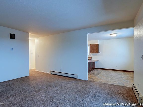 5th image of 16411 Heritage Pl #6