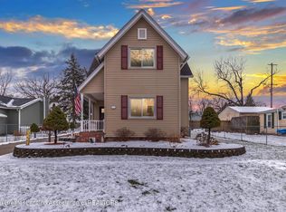 521 W Jefferson St, Grand Ledge, MI 48837