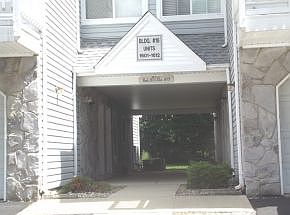 3rd image of 1607 Arthur St
