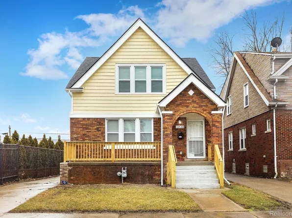 13728 Mapleridge St, Detroit, MI 48205