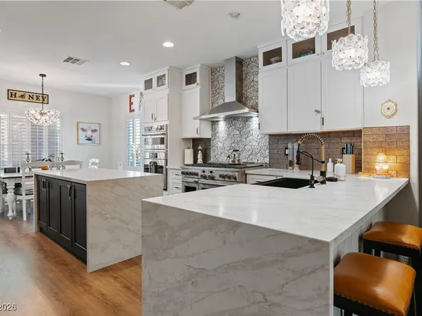 2116 Clearwater Lake Dr, Henderson, NV 89044