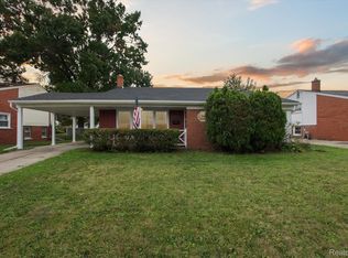 29711 Lamar Ln, Livonia, MI 48152