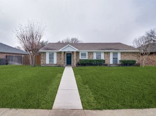 1223 Laredo Ln, Mesquite, TX 75150