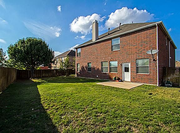 2nd image of 1116 Timberlake Ln