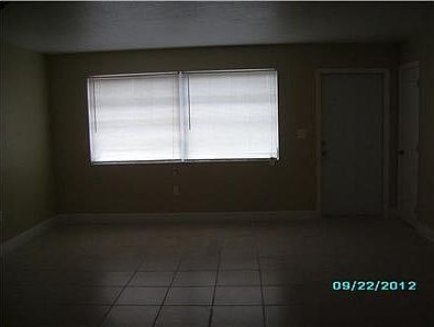 2nd image of 7661 Farragut St
