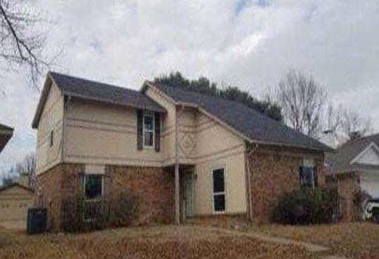 2nd image of 709 Middle Glen Dr