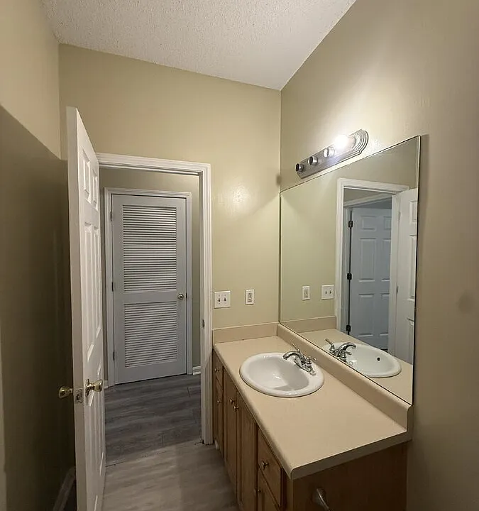 1050 Harry Hagan Rd #3D