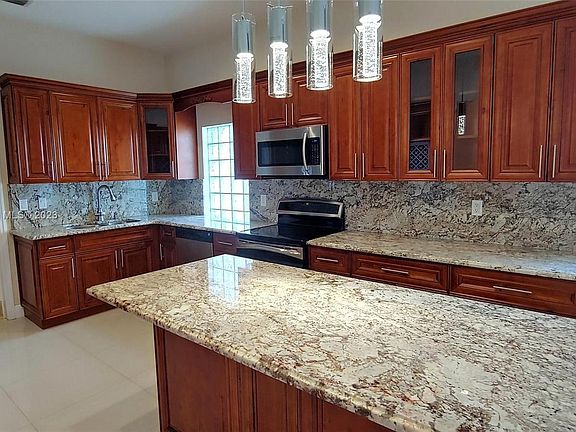 5th image of 1340 NW 167th Ave #134