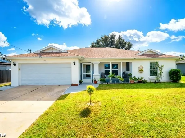 3221 NE 15th Pl, Cape Coral, FL 33909