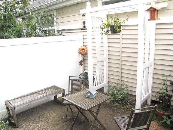 private fenced patio off dining room