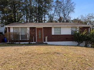 106 White Oak Dr, Prattville, AL 36067