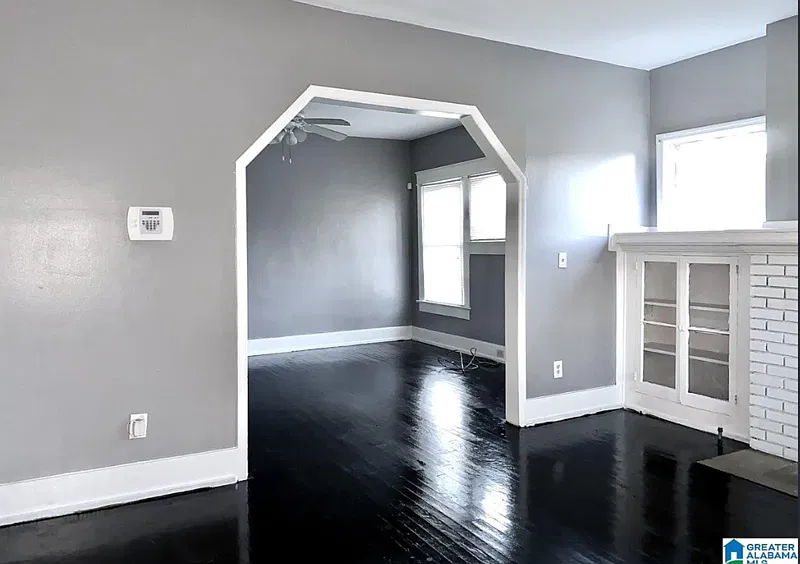 4 bed, 2.0 bath, 1200 sqft, $1,200 — Photo 3