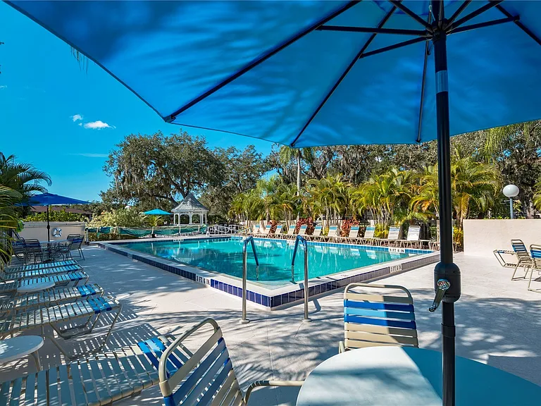 19505 Quesada Ave #U201 — Photo 28