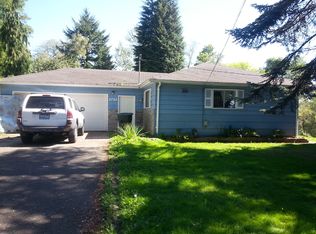 3730 Columbia Heights Rd, Longview, WA 98632