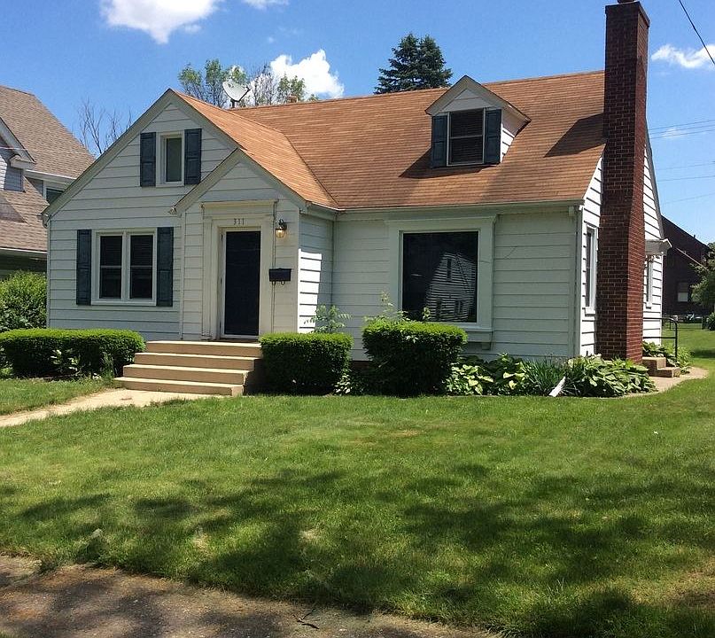1st image of 311 N Rockford Ave