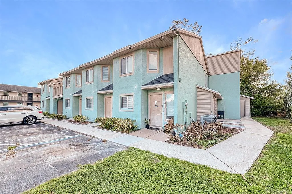 Building Photo - 283 Gardner Ln #F