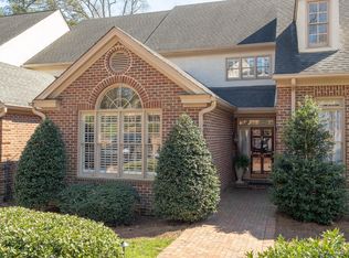 3327 Ridgecrest Ct, Raleigh, NC 27607