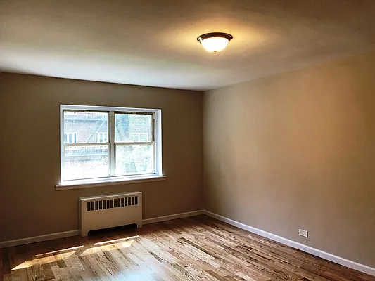 Rented by Prime Realty | media 25