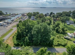 Allen Ave, Stevensville, MD