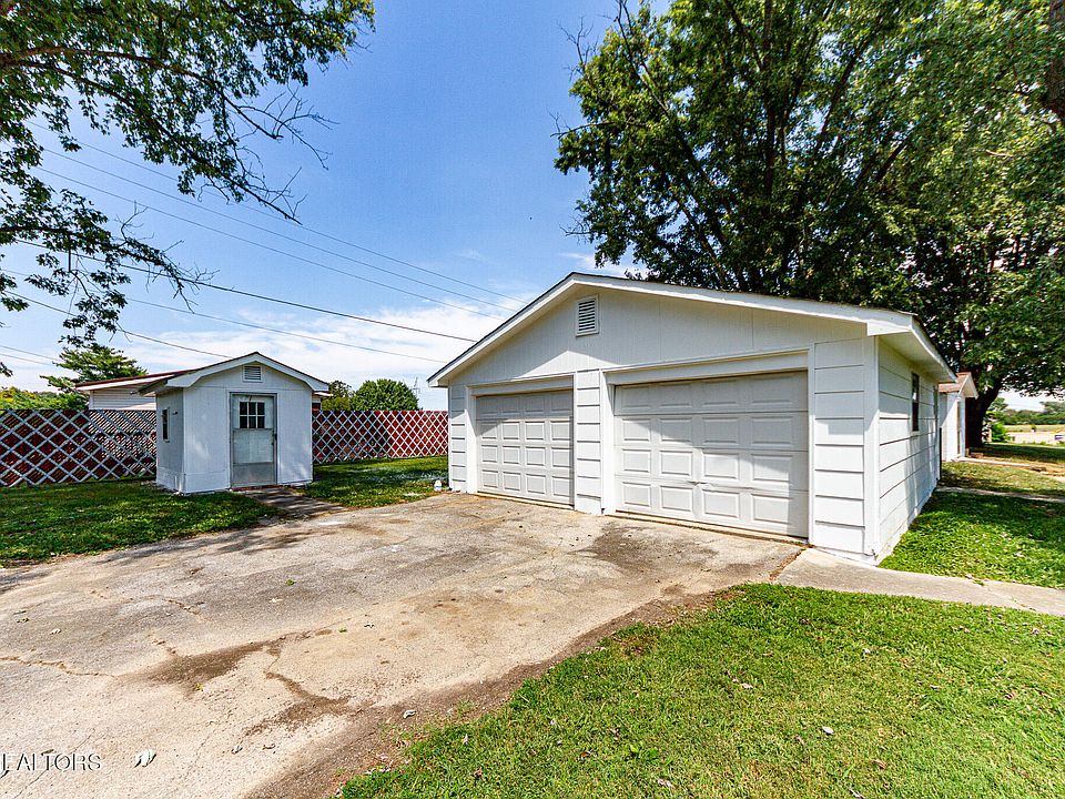 1st image of 1926 Princeton Rd